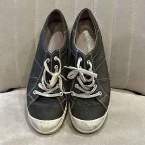 like new josef seibel sneakers!